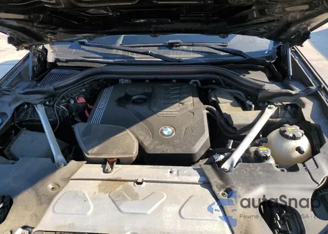 2021 BMW X3 xDrive30I z USA, uszkodzony, nr VIN 5UXTY5C02M9H28579